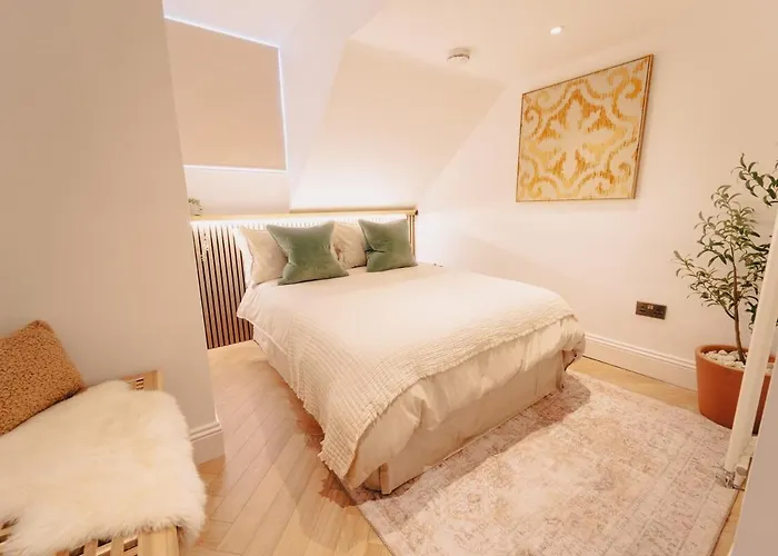 Elegant Hideaway City Centre,1 Bed Flat, 3Rd Floor
